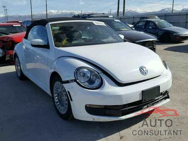 VOLKSWAGEN BEETLE 2015 - 3VW517AT4FM805166