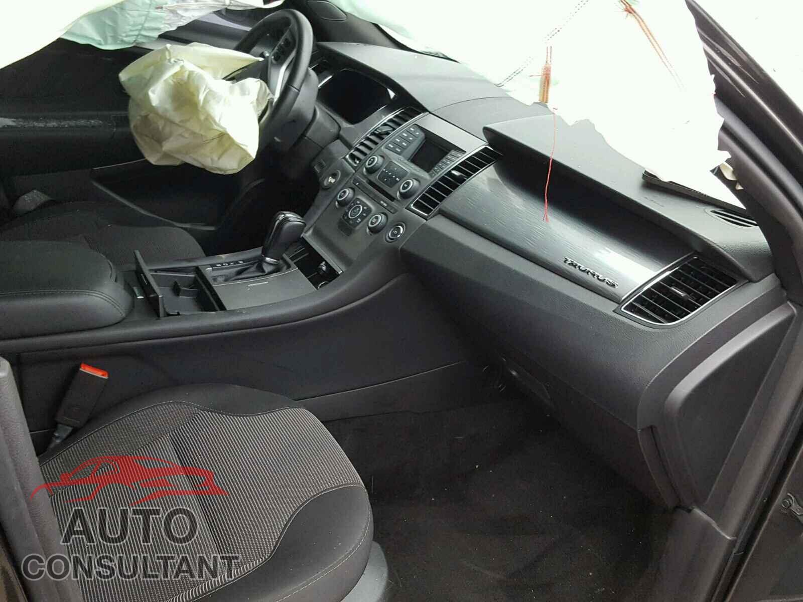 FORD TAURUS 2015 - 1FAHP2E83FG209506