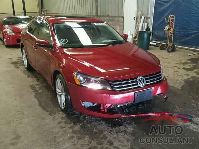 VOLKSWAGEN PASSAT 2015 - 1VWBV7A32FC007564