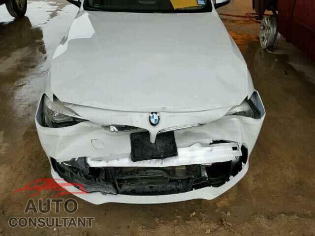 BMW 3 SERIES 2016 - WBA8E1G58GNT35643