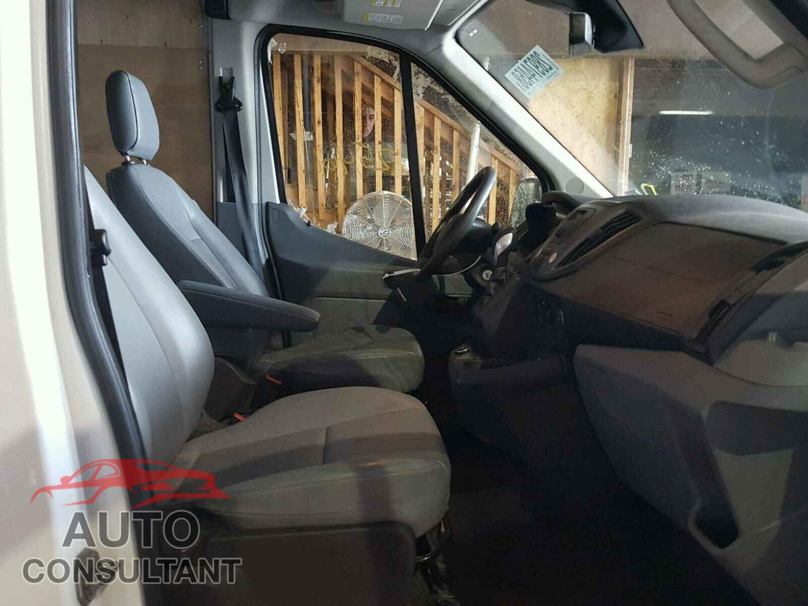 FORD TRANSIT CO 2017 - 1FTYR2CM5HKA08887