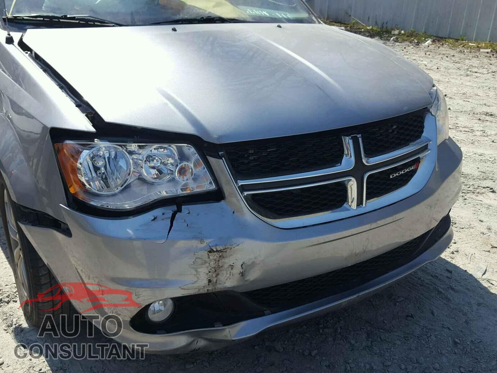 DODGE CARAVAN 2015 - 2C4RDGCG7FR660659