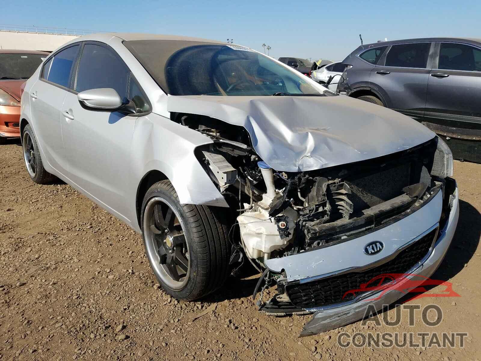 KIA FORTE 2017 - 3KPFL4A74HE051430
