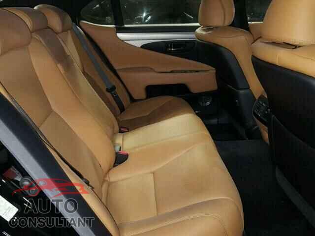 LEXUS LS460 2015 - JTHCL5EF3F5025516
