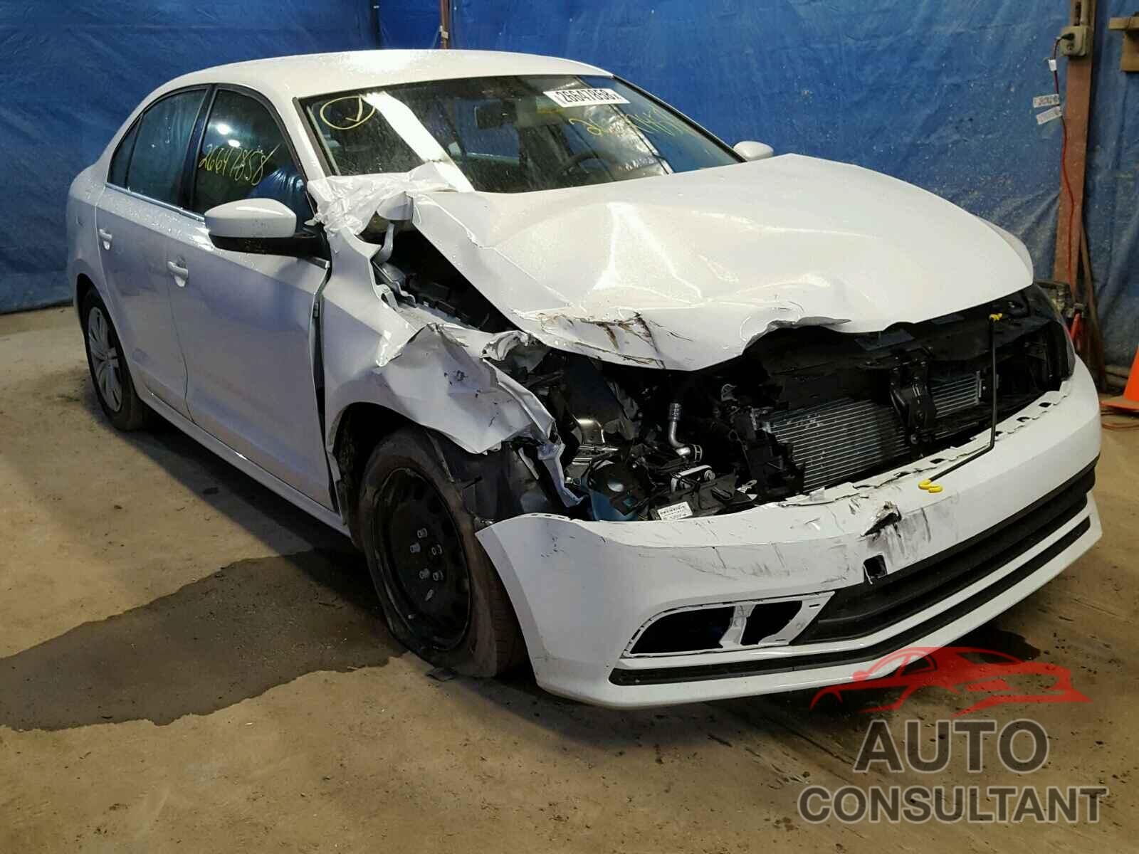 VOLKSWAGEN JETTA 2017 - 3VW2B7AJXHM351779