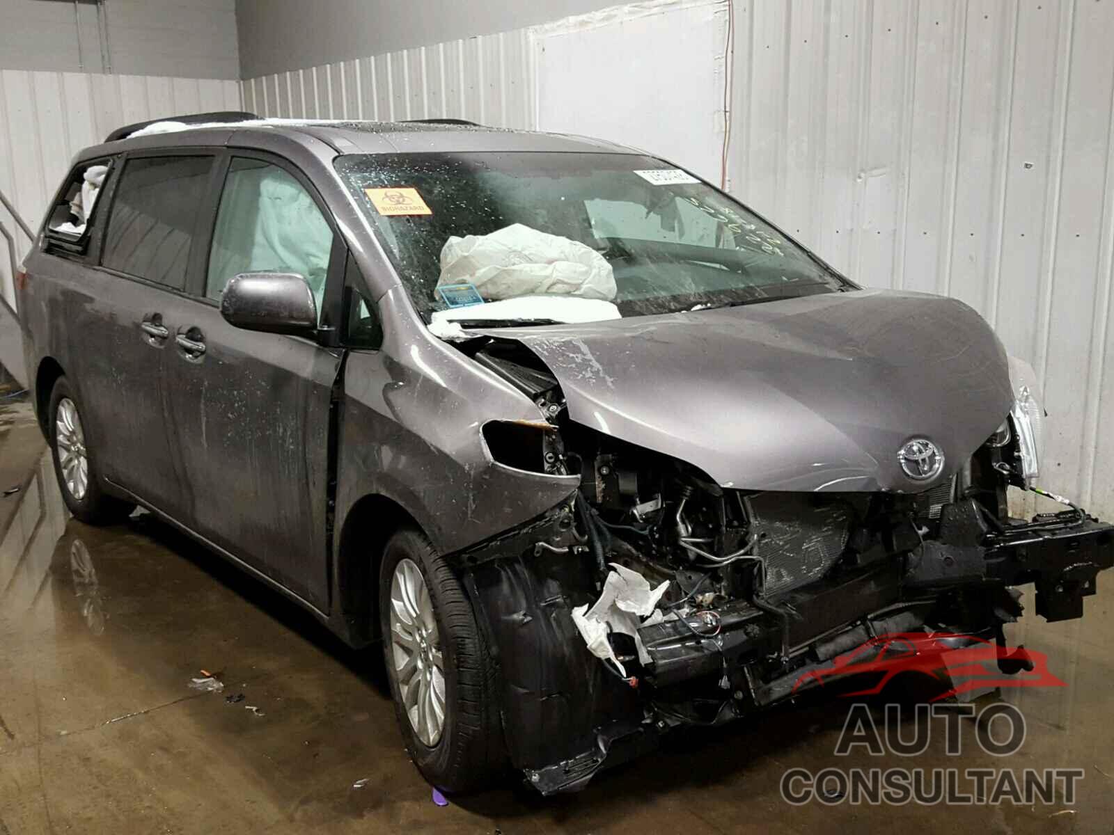 TOYOTA SIENNA 2017 - 5TDYZ3DC8HS876130