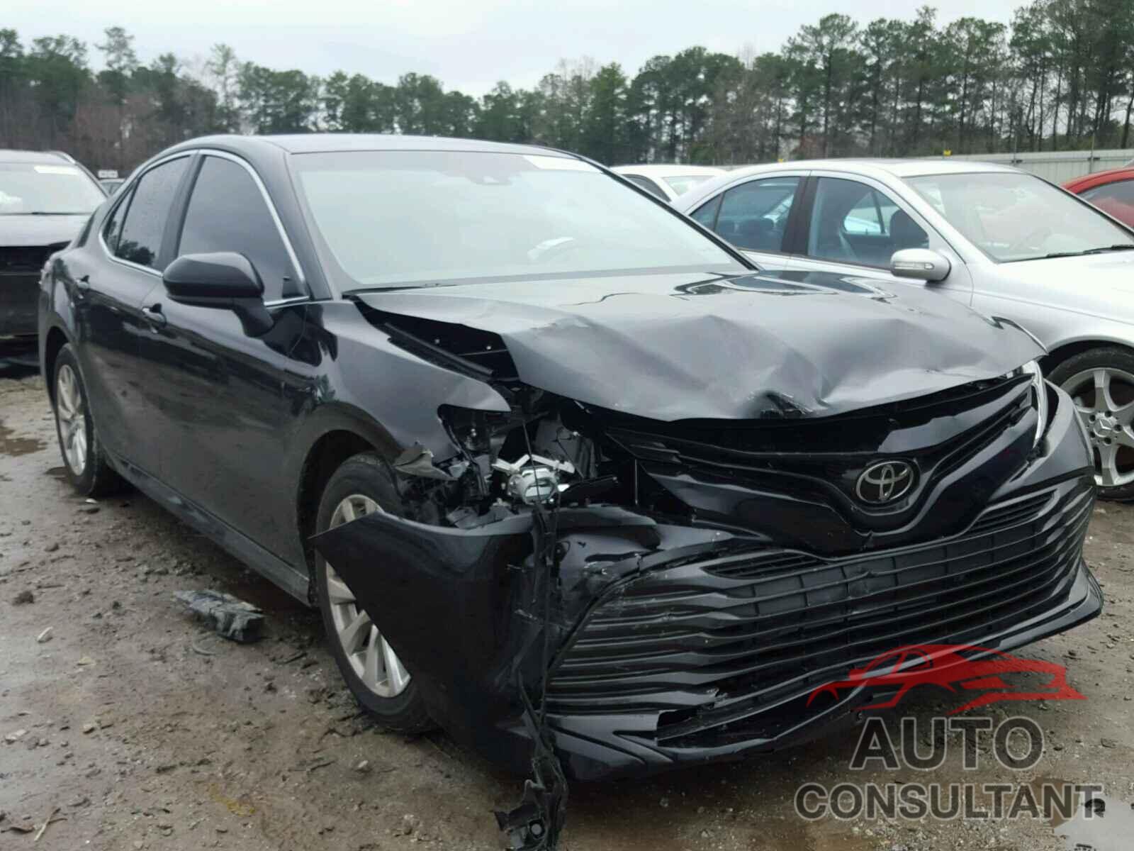 TOYOTA CAMRY 2018 - 4T1B11HK4JU523044