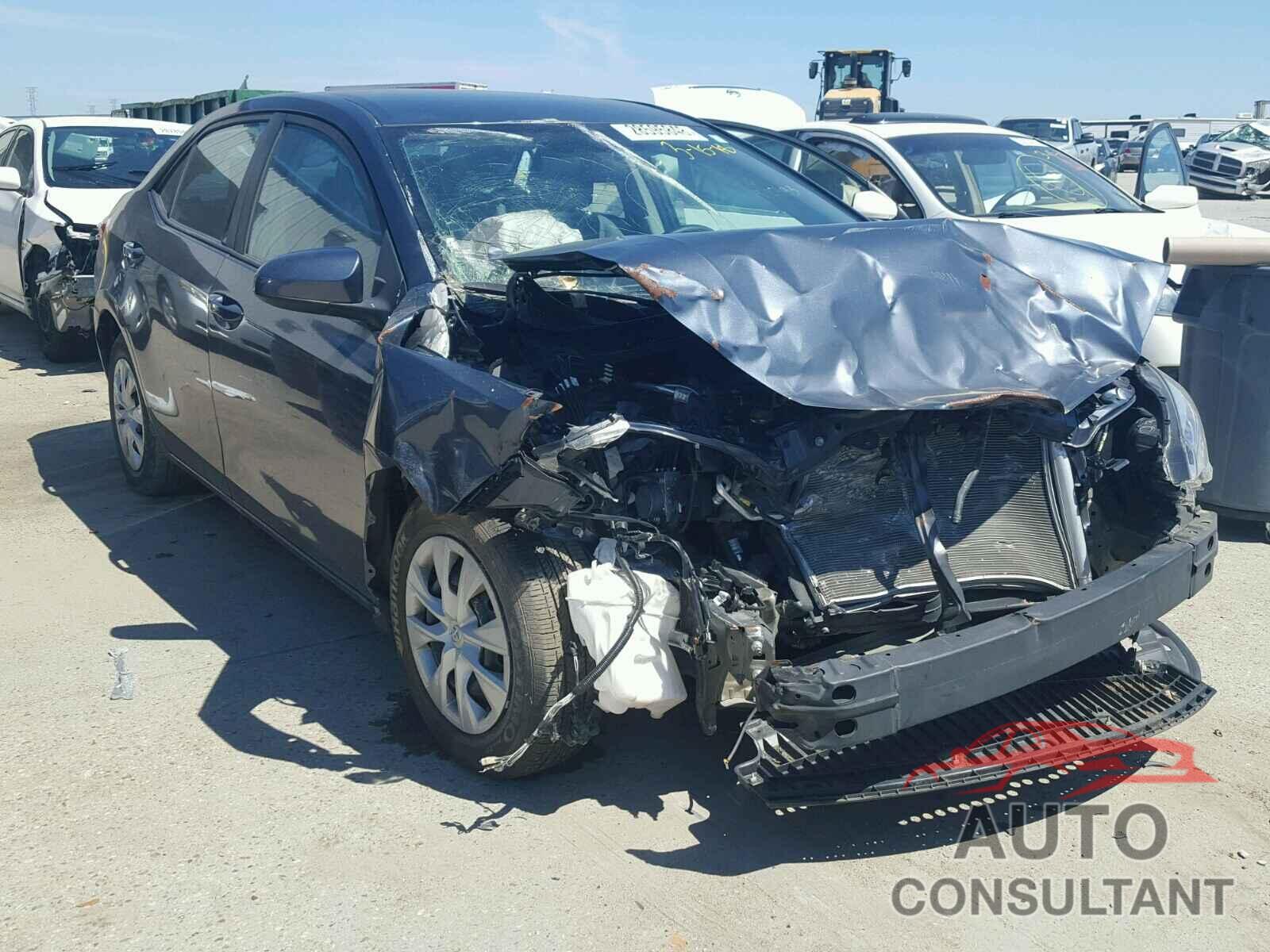 TOYOTA COROLLA 2015 - 5YFBURHE6FP267014
