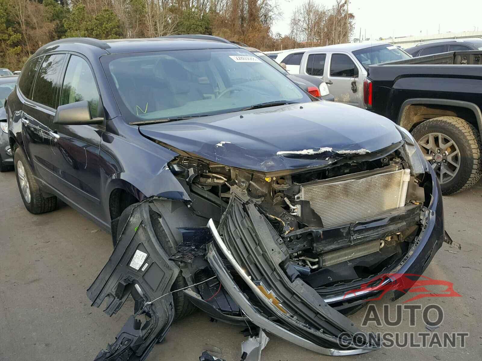 CHEVROLET TRAVERSE 2015 - 1GNKRFKD1FJ273329