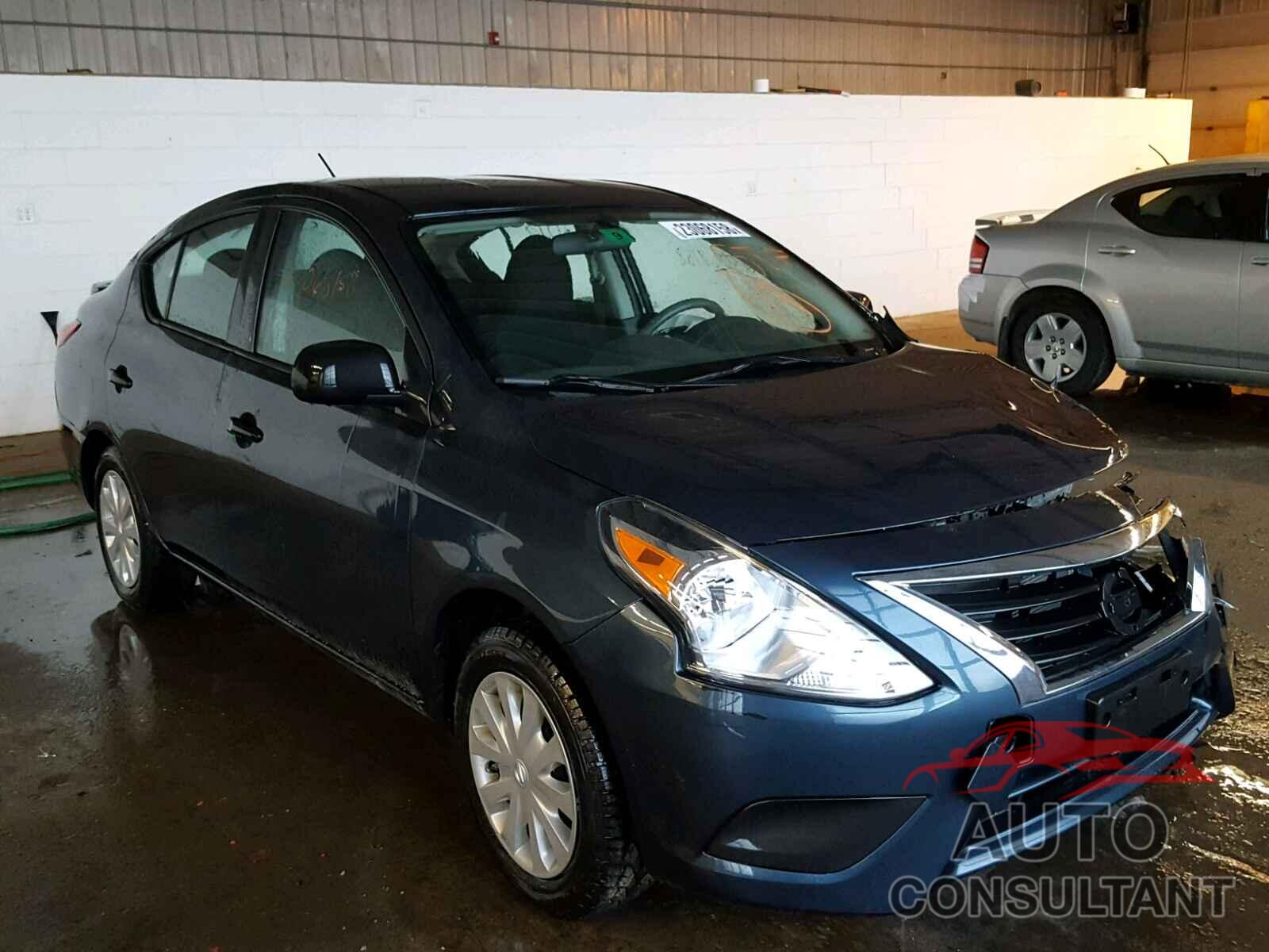 NISSAN VERSA 2015 - 3N1CN7AP2FL847443