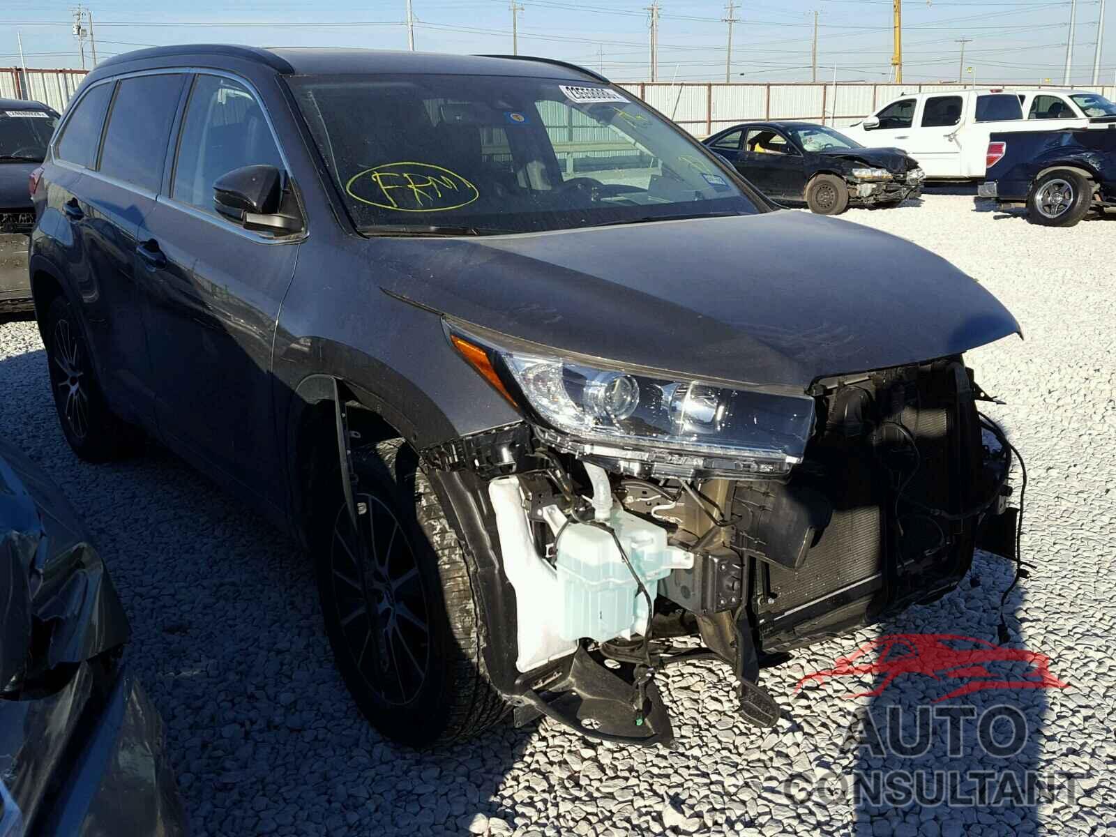 TOYOTA HIGHLANDER 2017 - 5TDKZRFH3HS518791