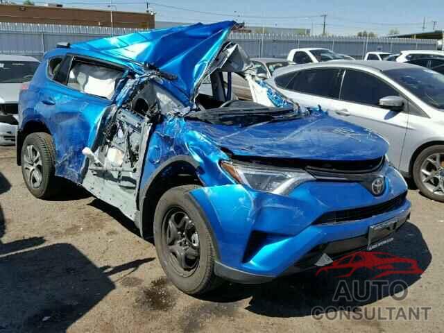 TOYOTA RAV4 2017 - JTMBFREV4HJ117702