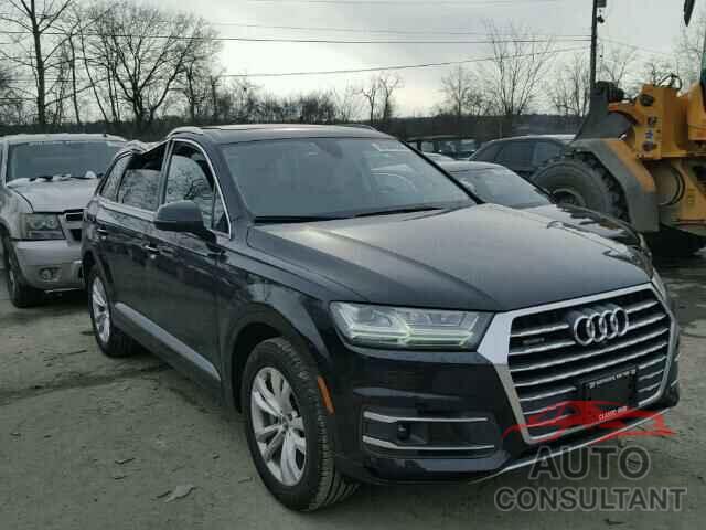 AUDI Q7 2018 - WA1LHAF79JD011034