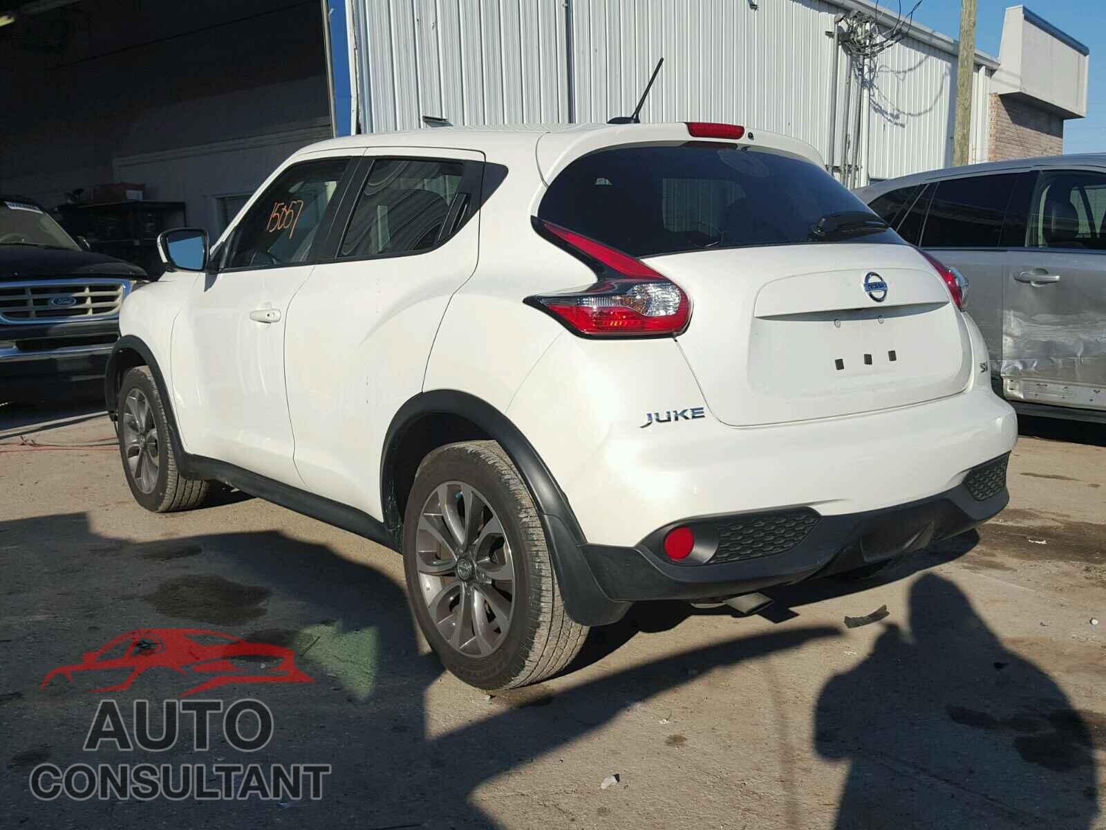 NISSAN JUKE 2017 - JN8AF5MR5HT700832