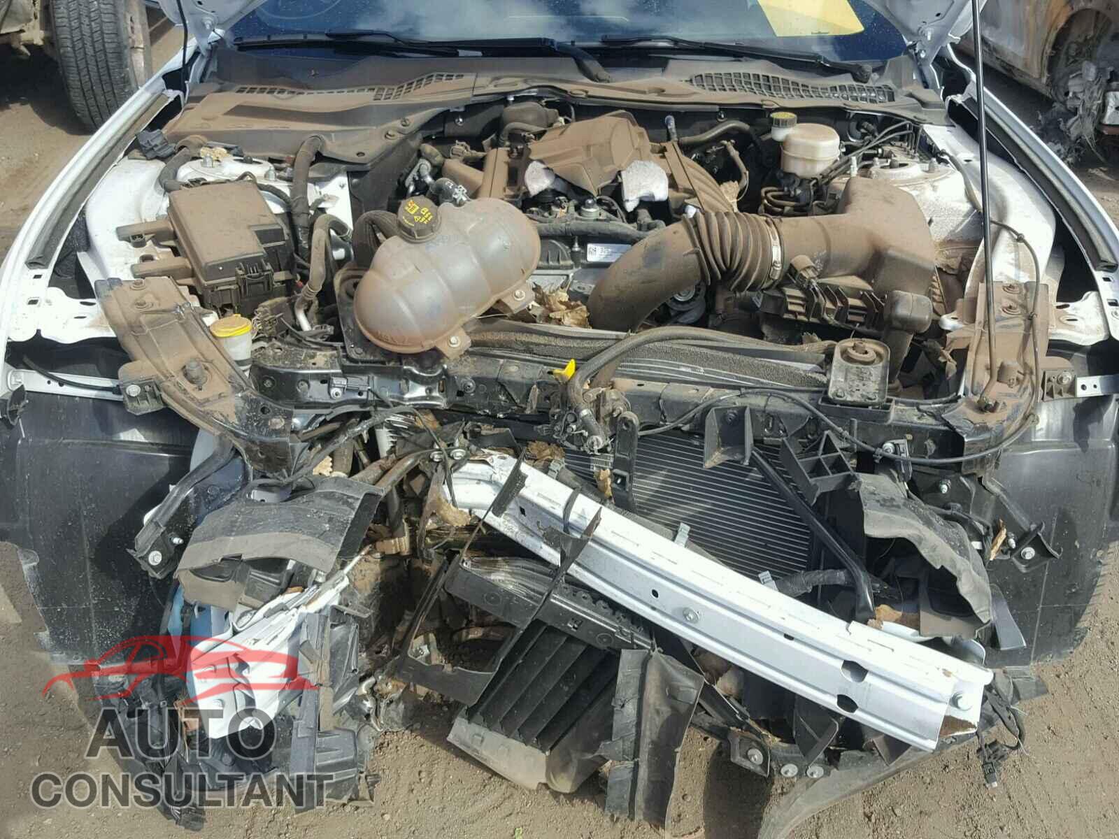 FORD MUSTANG 2017 - 1FA6P8TH9H5215158