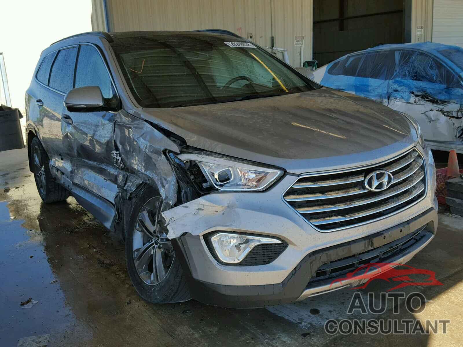 HYUNDAI SANTA FE 2015 - KM8SRDHF1FU098550