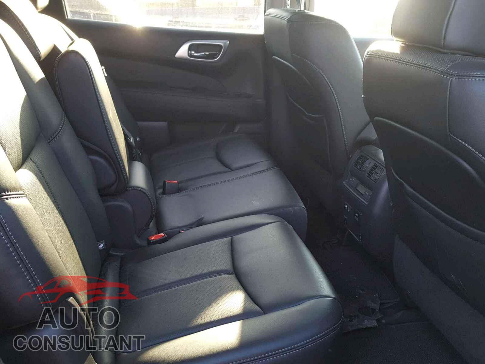 NISSAN PATHFINDER 2017 - 5N1DR2MM4HC662010
