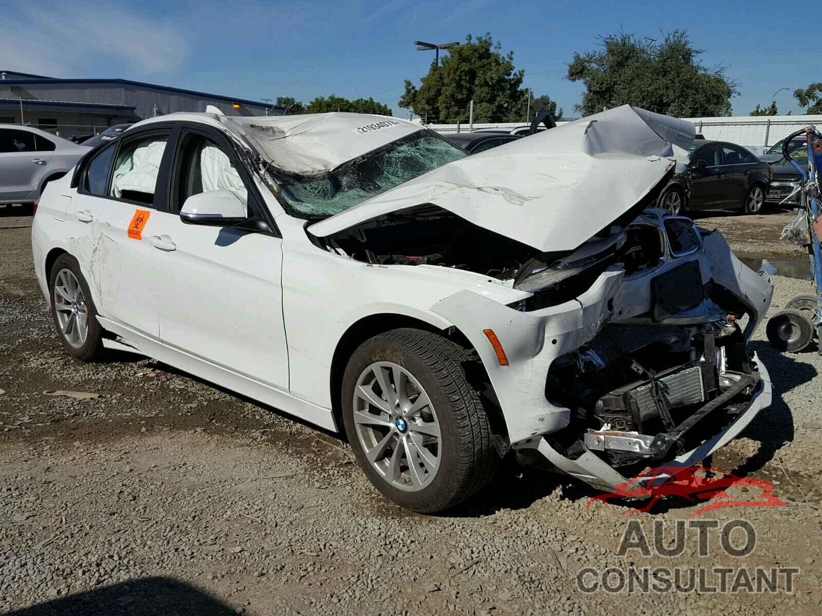 BMW 3 SERIES 2017 - WBA8E1G55HNU12759
