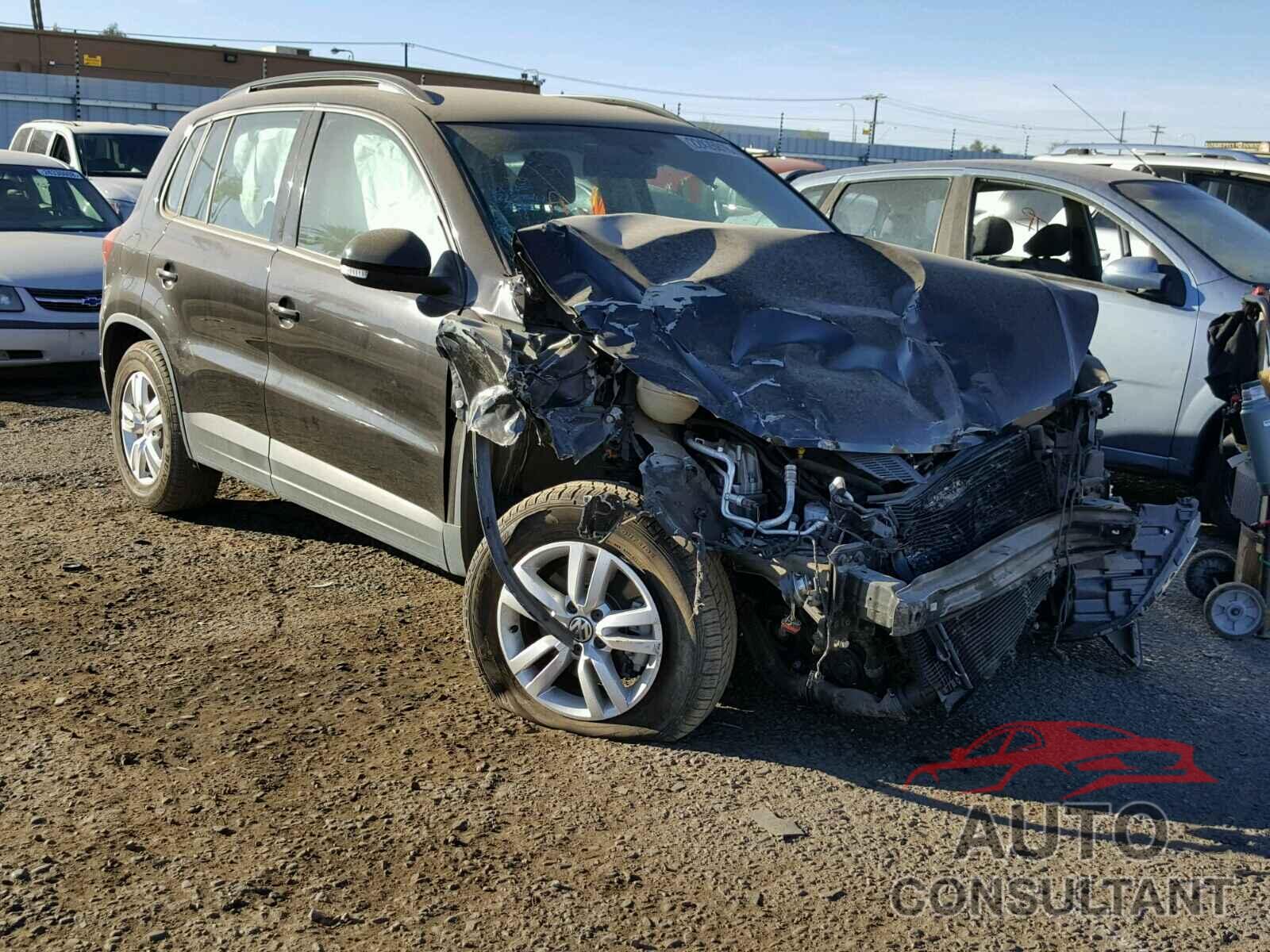 VOLKSWAGEN TIGUAN 2016 - WVGAV7AX2GW585936