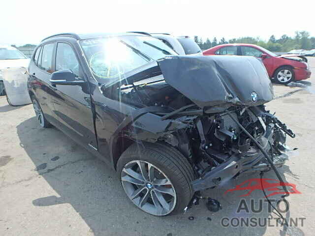 BMW X1 2015 - WBAVL1C57FVY31482