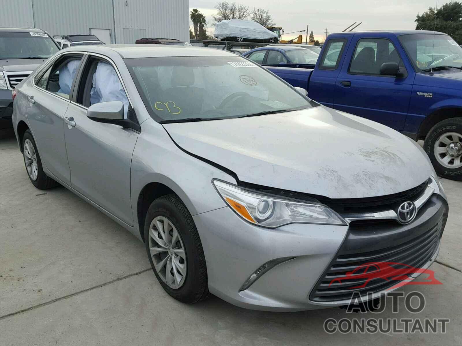 TOYOTA CAMRY 2015 - 4T4BF1FK9FR472304