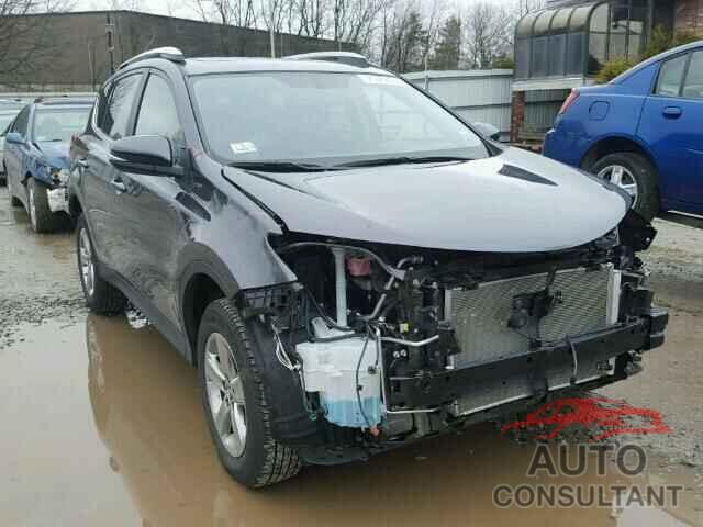 TOYOTA RAV4 2015 - JTMRFREV7FD113783