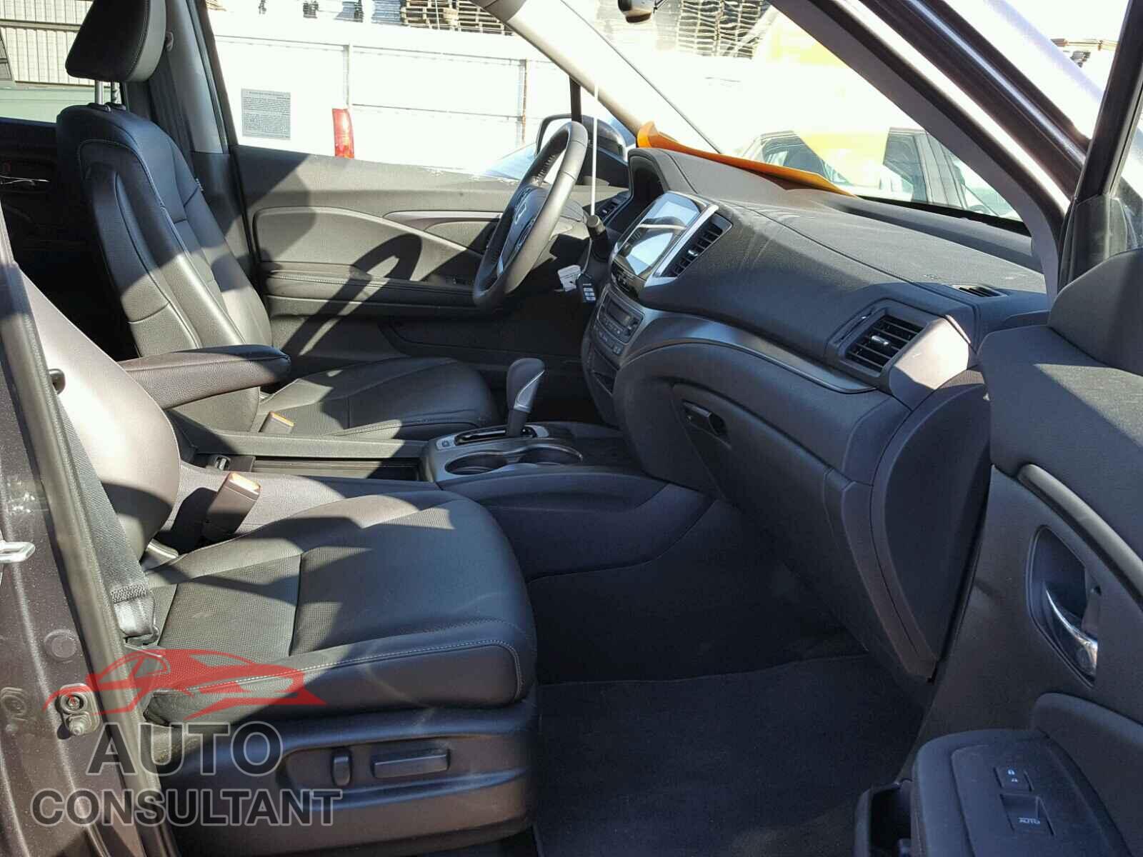 HONDA RIDGELINE 2017 - 5FPYK2F60HB010486