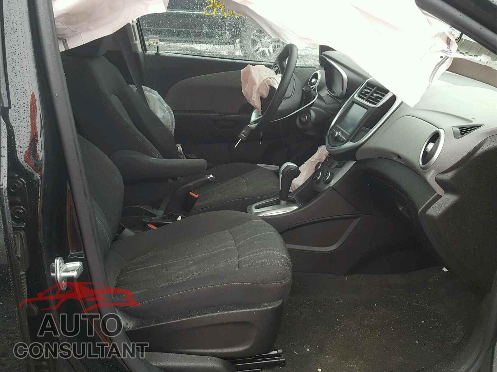 CHEVROLET SONIC 2017 - 1G1JD5SH4H4147475