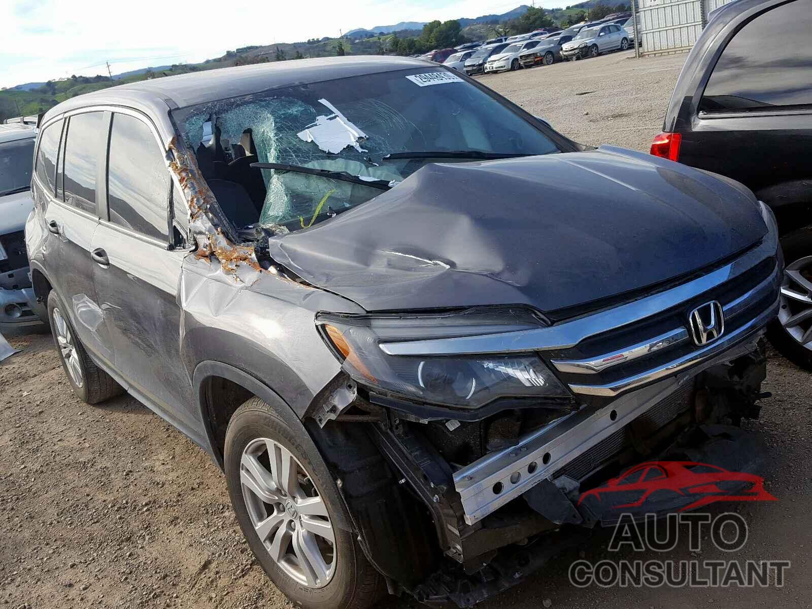 HONDA PILOT 2018 - 5XXGT4L37GG098942