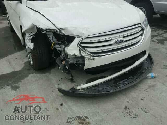 FORD TAURUS 2015 - 1FAHP2F82FG134201