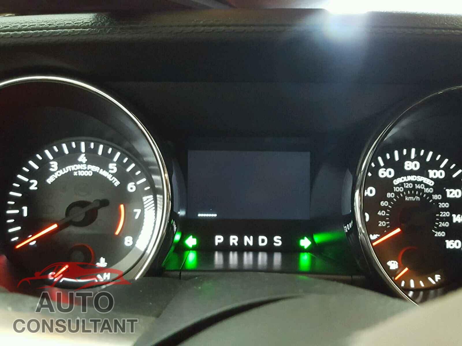 FORD MUSTANG 2017 - 1FA6P8CF8H5256914
