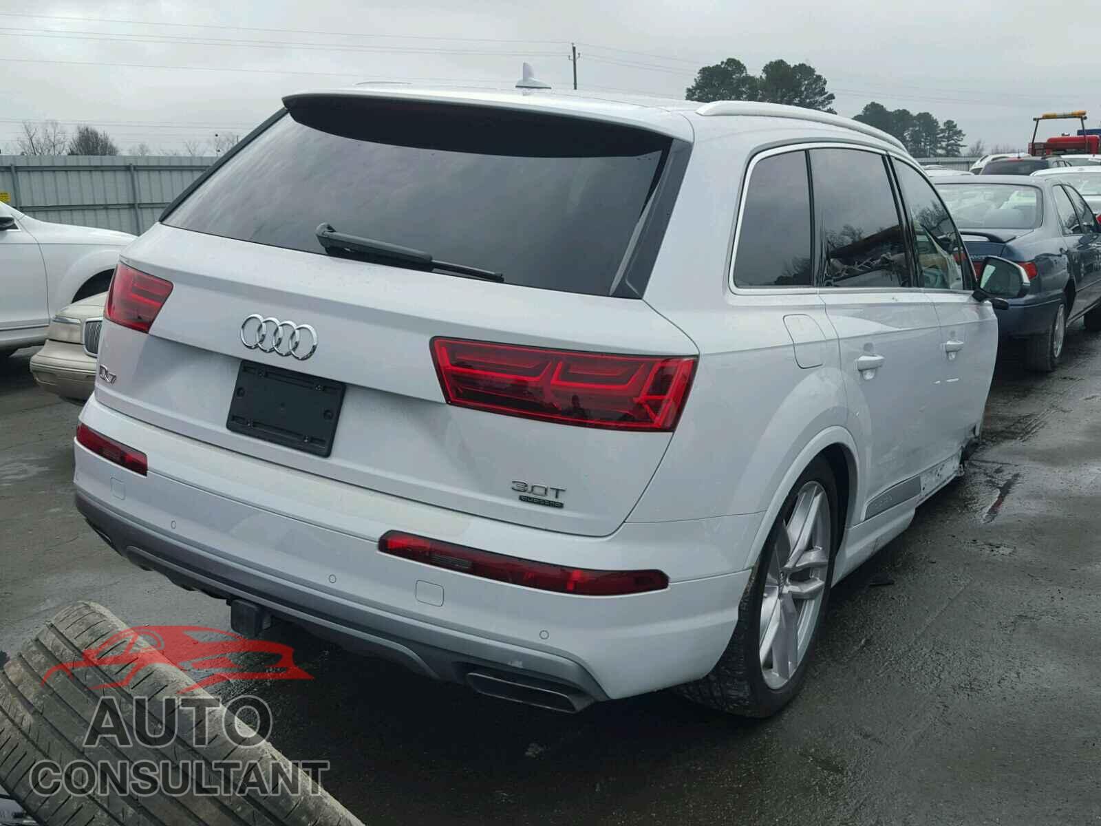 AUDI Q7 2017 - WA1VAAF77HD010164