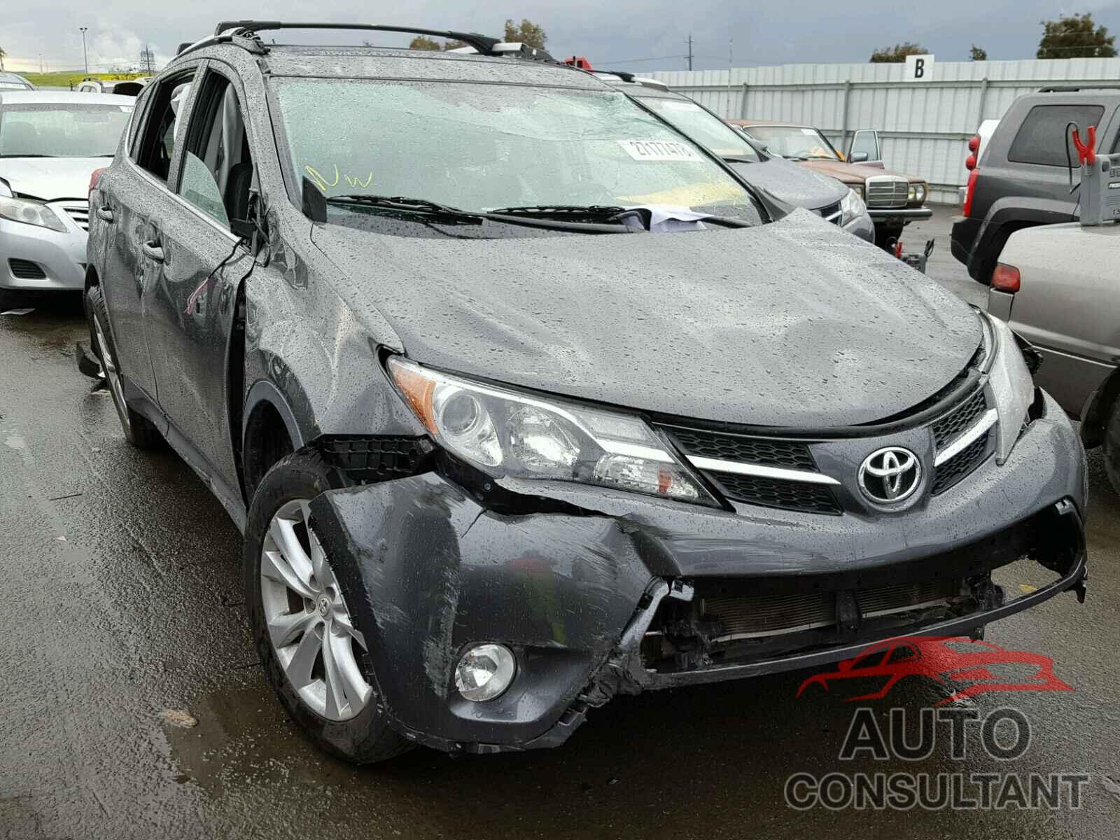 TOYOTA RAV4 2015 - 2T3YFREV6FW180292
