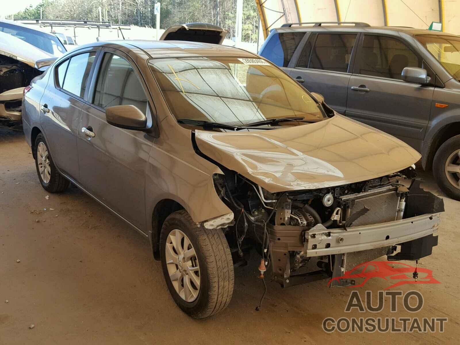 NISSAN VERSA 2017 - 3N1CN7AP7HL806423