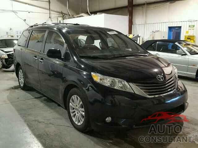 TOYOTA SIENNA 2015 - 5TDYK3DC2FS678399