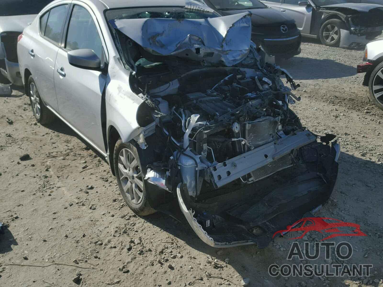 NISSAN VERSA 2017 - 3N1CN7AP3HL820769