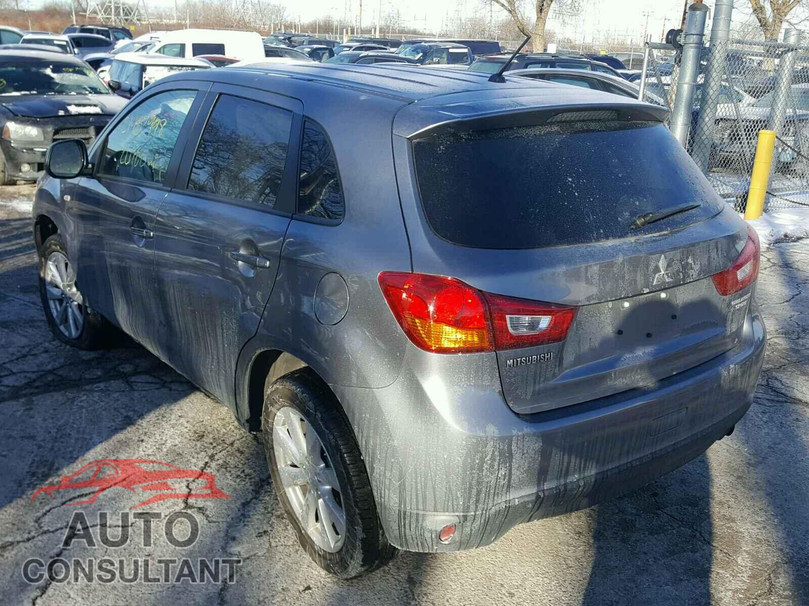 MITSUBISHI OUTLANDER 2015 - 4A4AR3AU6FE044313