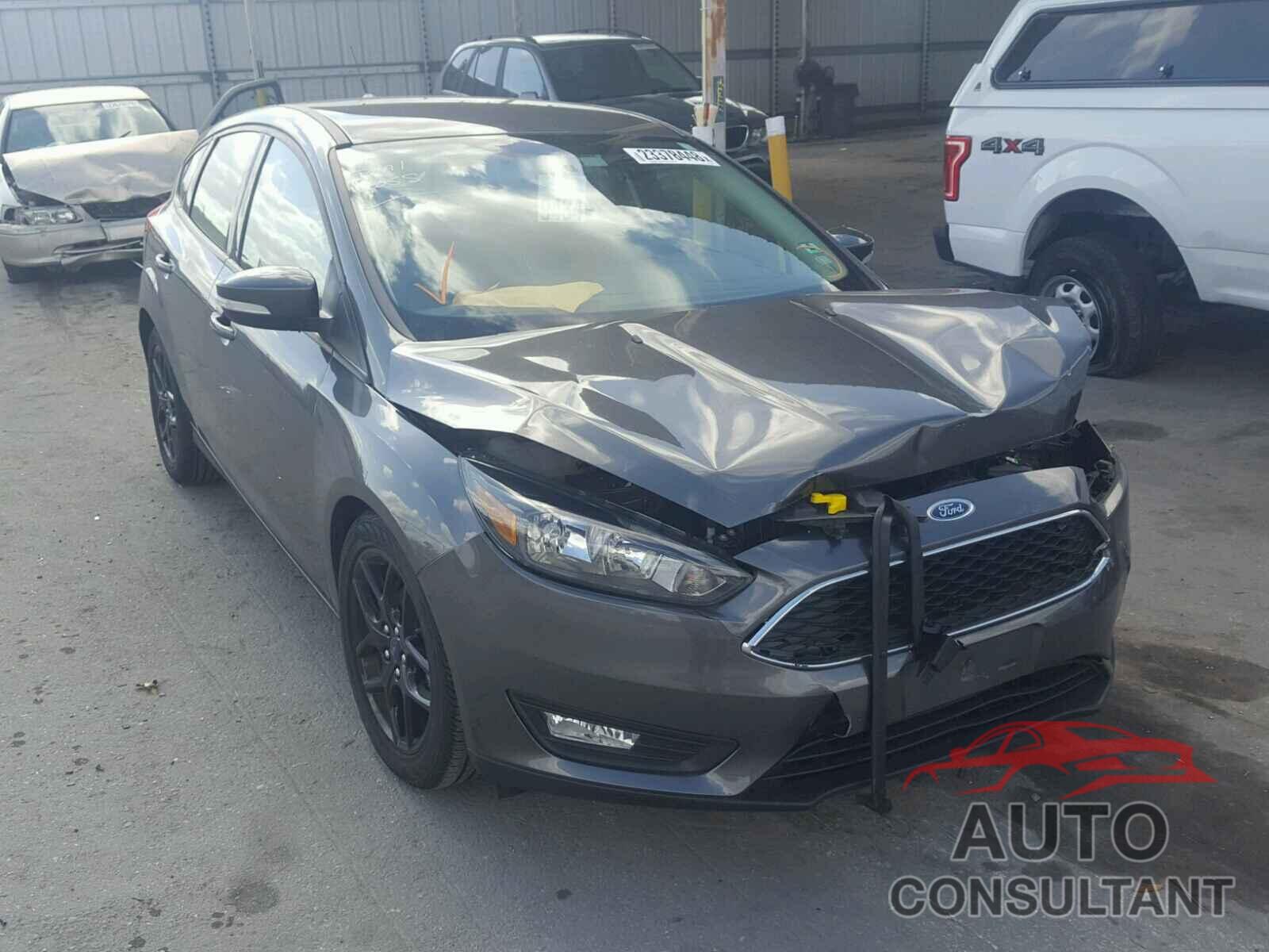 FORD FOCUS 2016 - 1FADP3K25GL368024