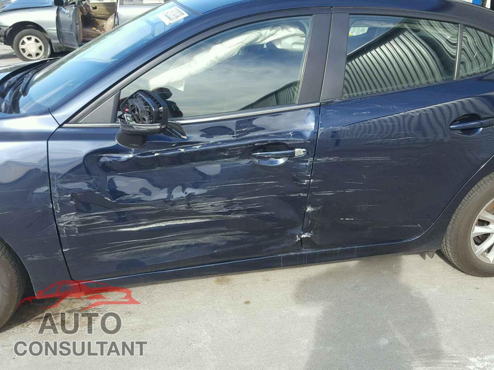 MAZDA 3 2017 - 3MZBN1U77HM131925
