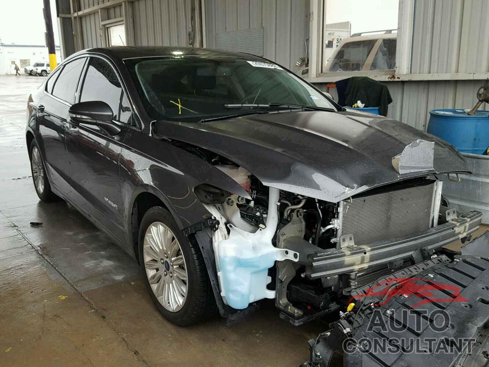 FORD FUSION 2016 - 3FA6P0LU4GR405833