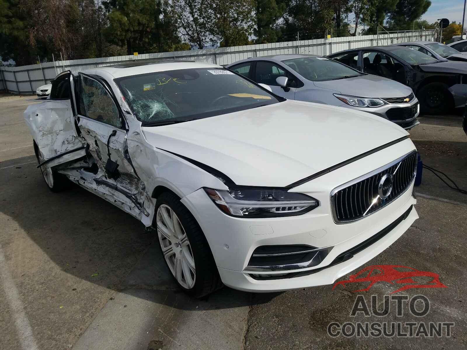 VOLVO S90 2018 - LVY992ML1JP038819