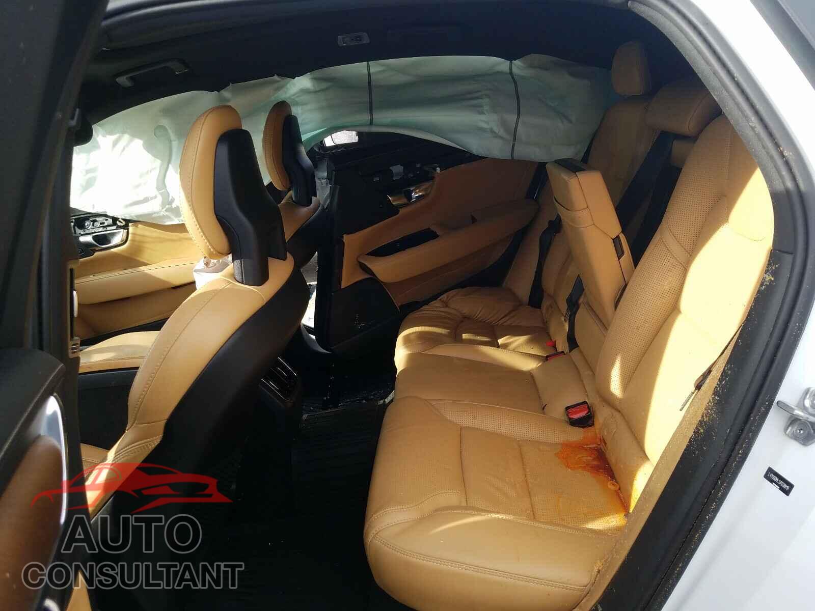 VOLVO S90 2018 - LVY992ML1JP038819
