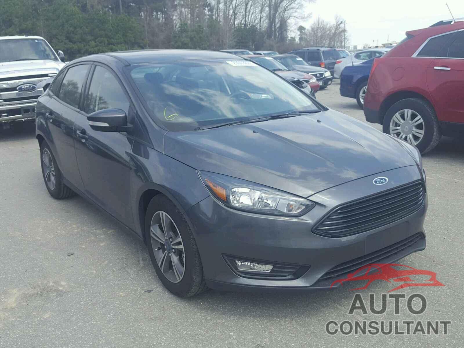 FORD FOCUS 2017 - 1FADP3FE7HL336357