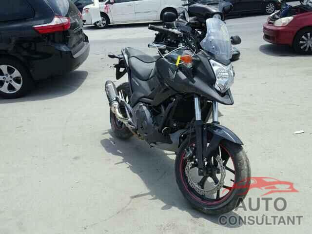 HONDA NC CYCLE 2015 - JH2RC6358FK300138