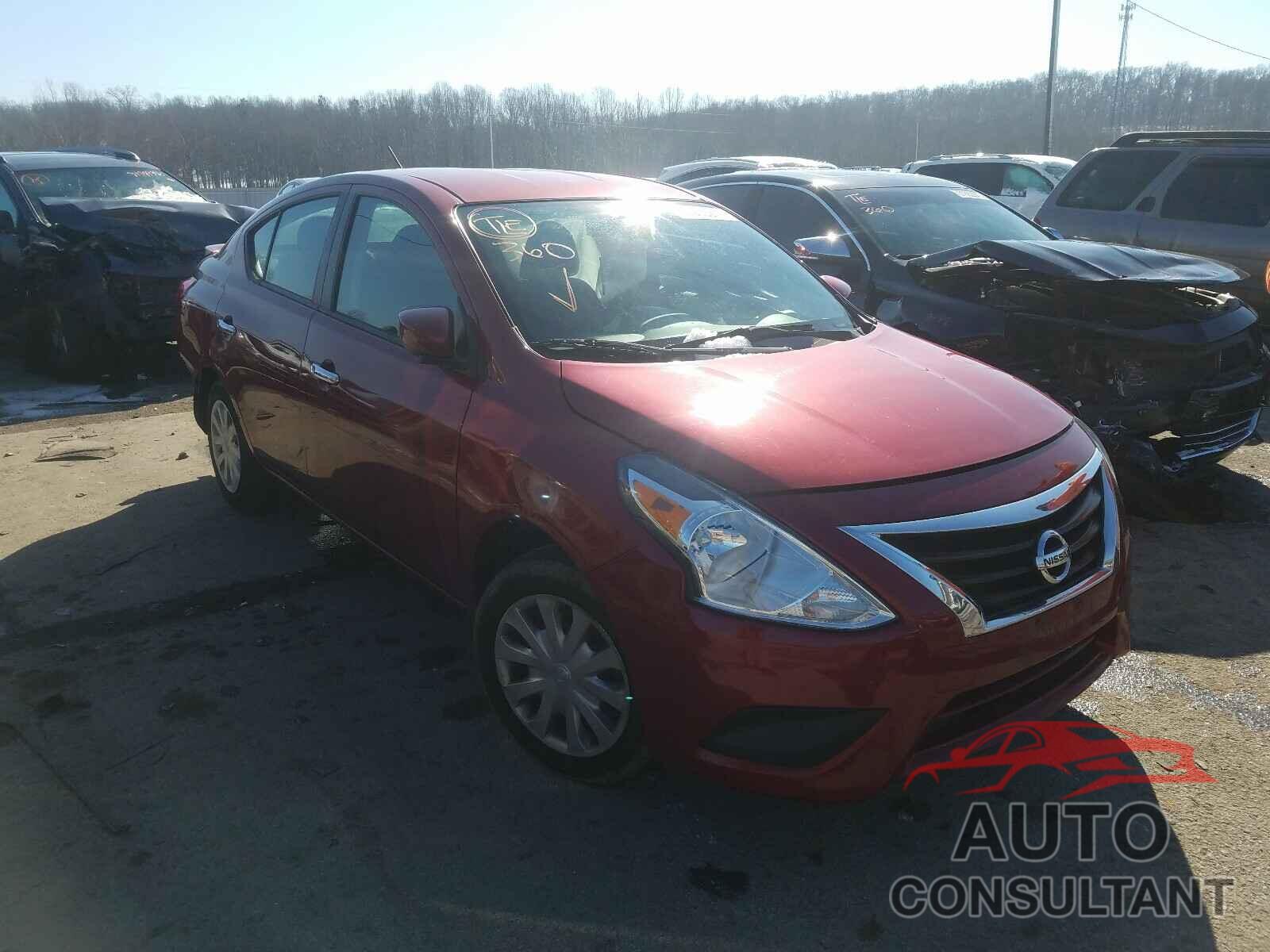 NISSAN VERSA 2017 - 3N1CN7APXHK427261