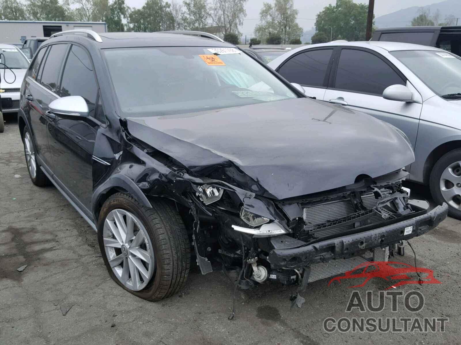 VOLKSWAGEN GOLF 2017 - 3VWH17AU9HM516311