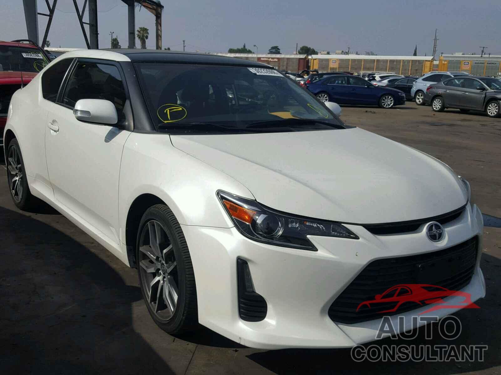 TOYOTA SCION 2015 - JTKJF5C72FJ001526