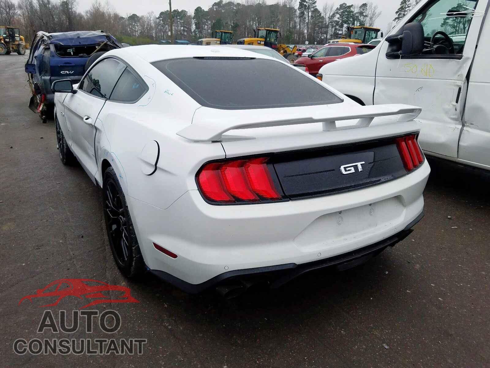 FORD MUSTANG 2019 - 1FA6P8CF5K5132302