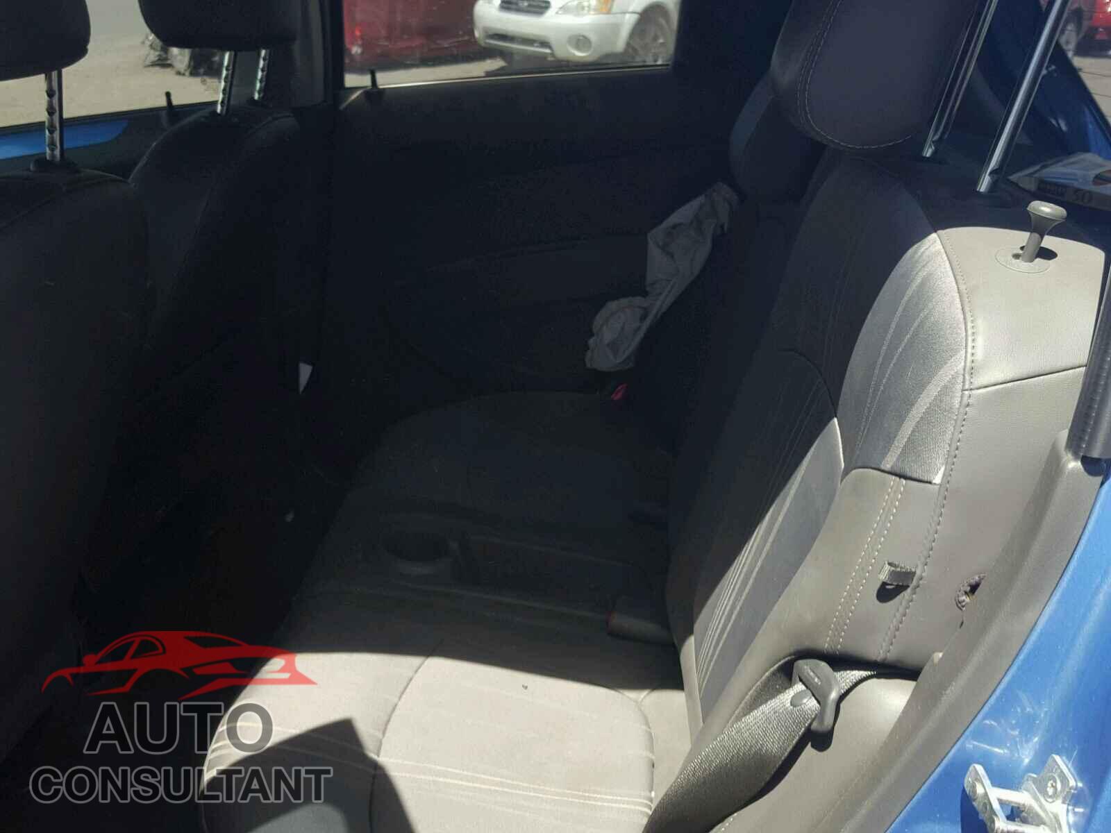 CHEVROLET SPARK 2015 - KL8CD6S92FC744232