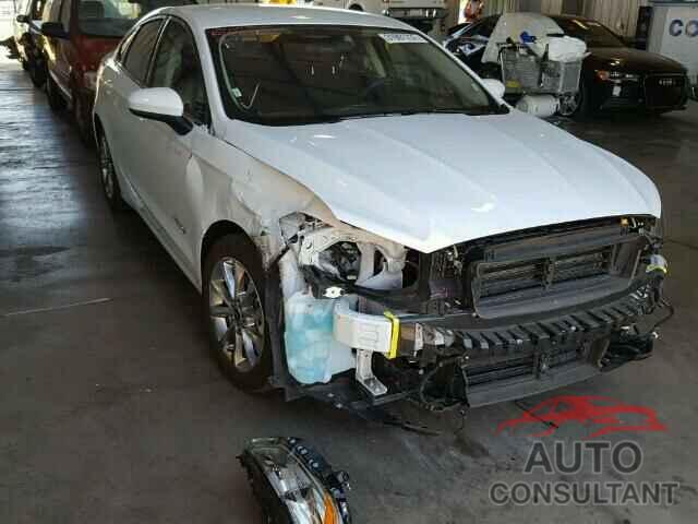 FORD FUSION 2017 - 3FA6P0LU2HR286181